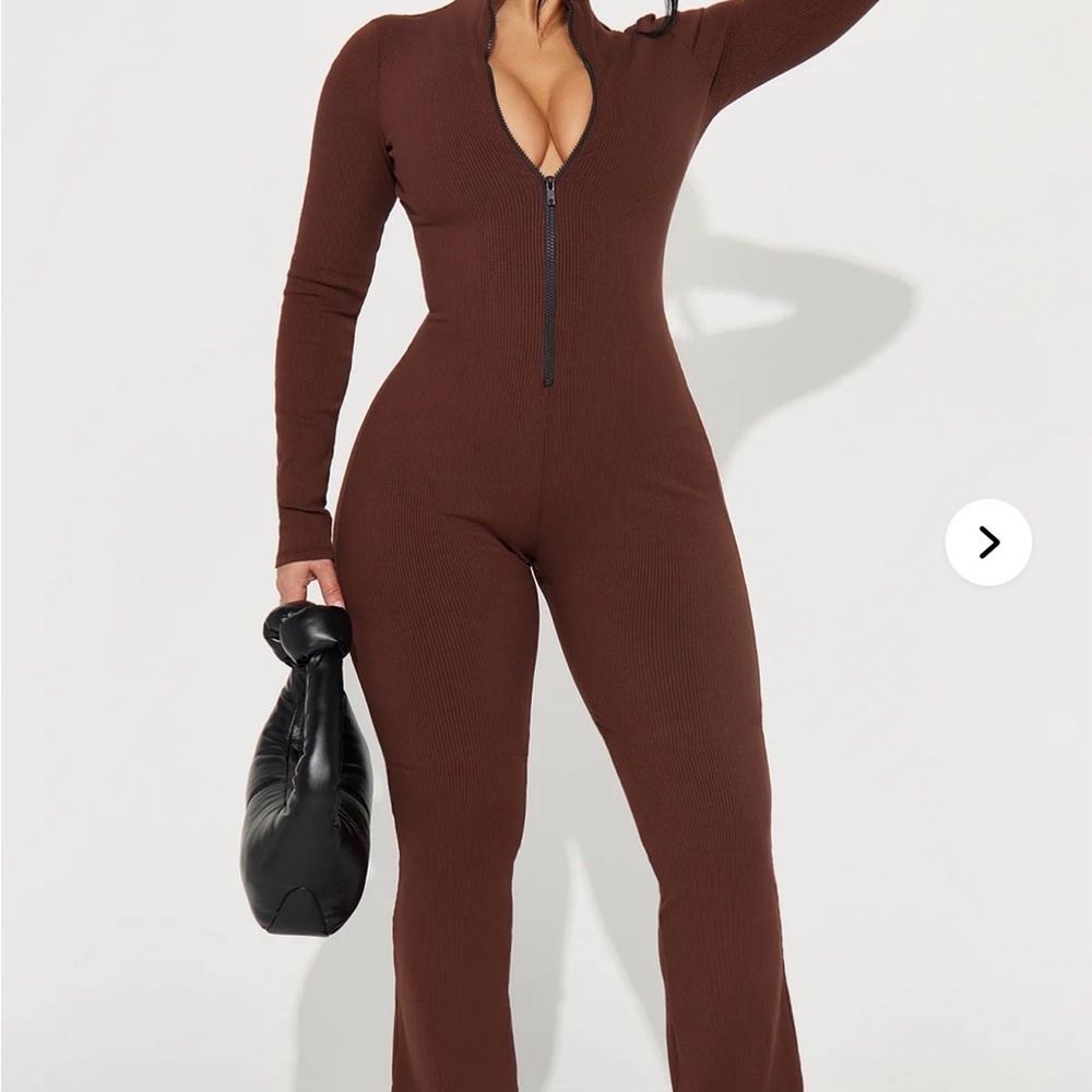 🤎Fashion Nova Chocolate Ribbed Jumpsuit🤎